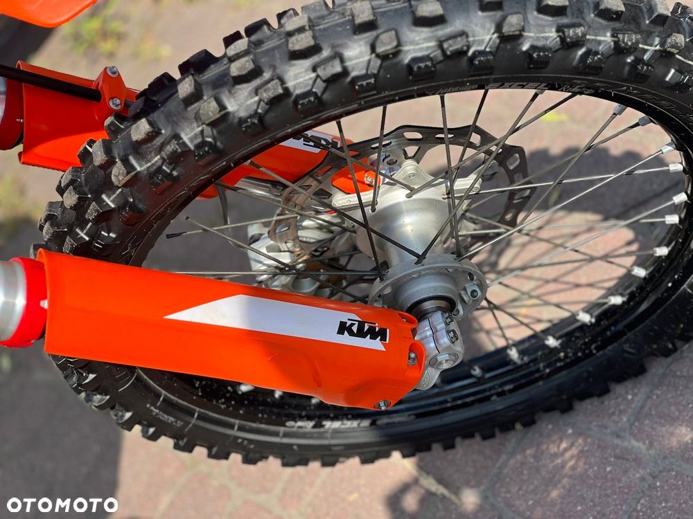 KTM SX - 9