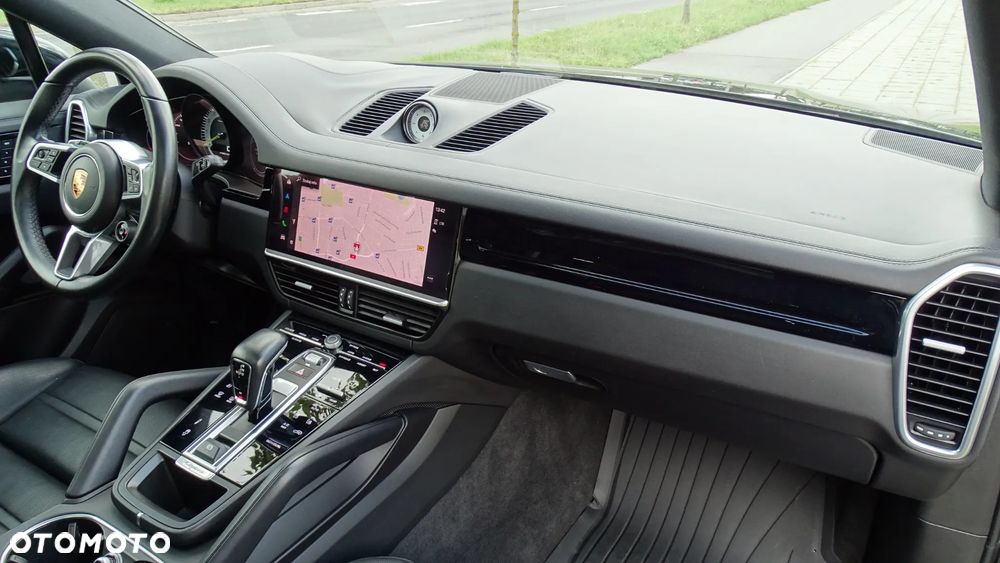 Porsche Cayenne E-Hybrid Platinum Edition - 12