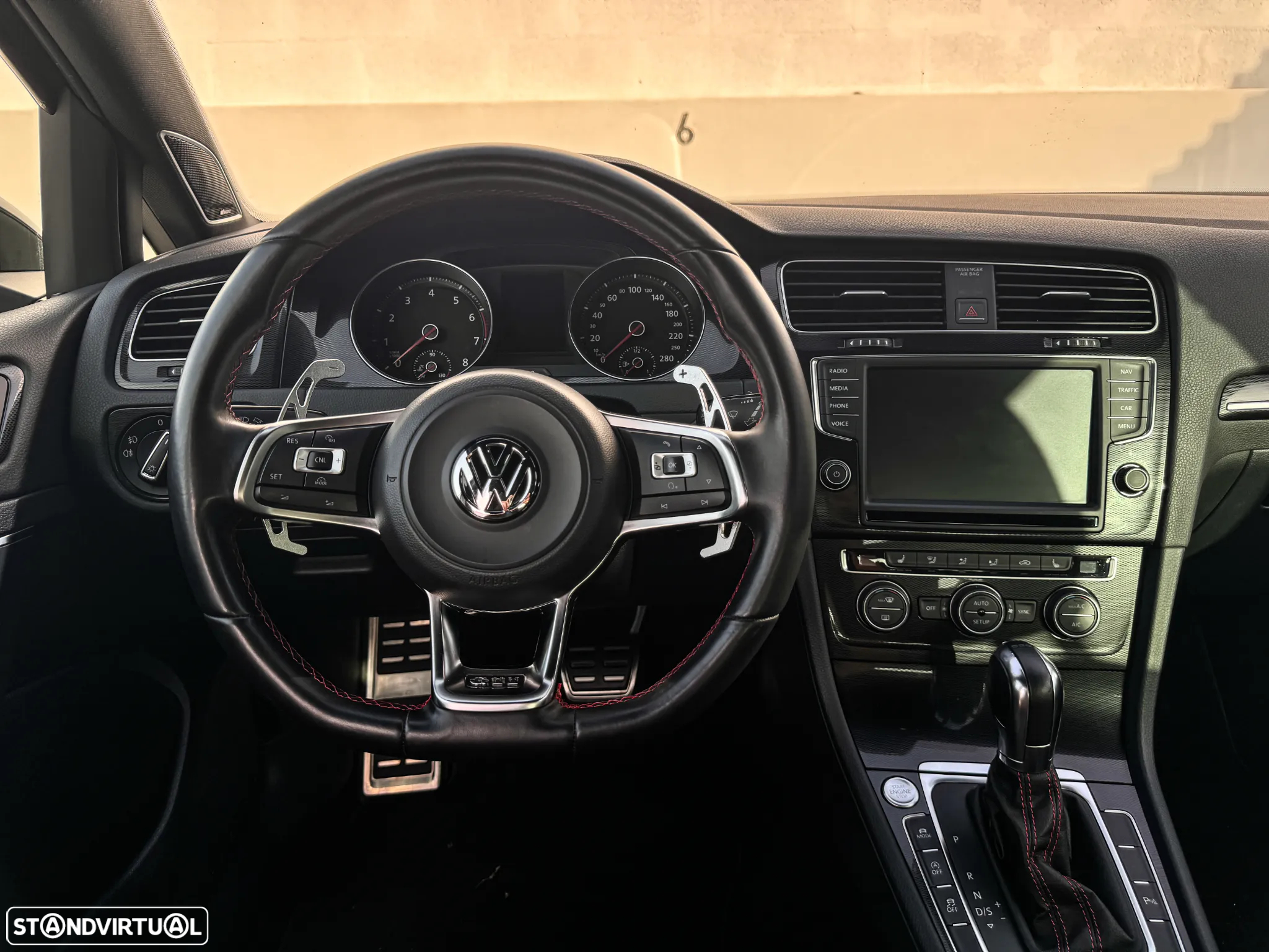 VW Golf 2.0 TSi GTi DSG Performance - 9