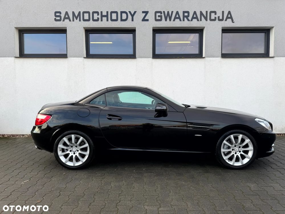 Mercedes-Benz SLK 200 (BlueEFFICIENCY) 7G-TRONIC - 5