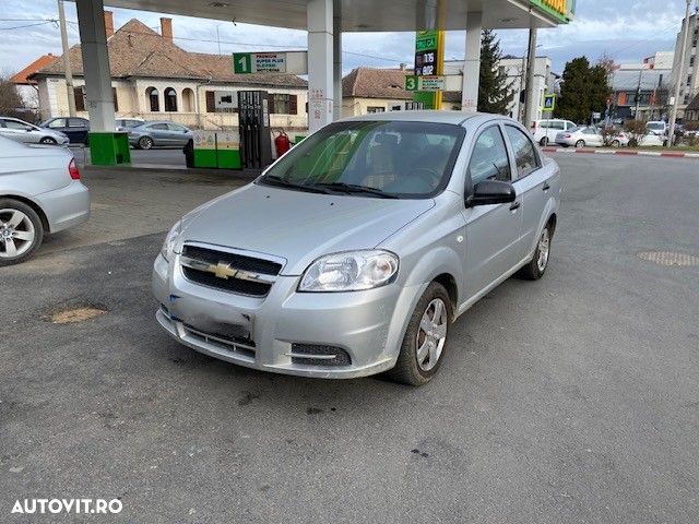 Chevrolet Aveo - 1
