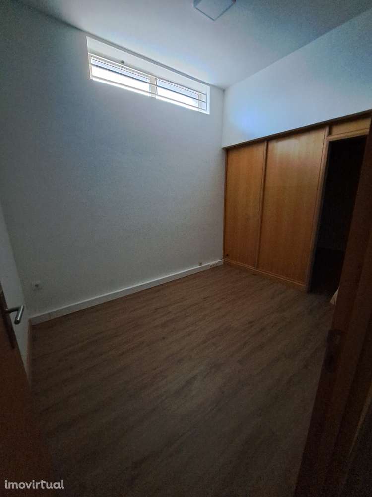 Escritório Espaçoso  no Porto - Grande imagem: 5/8