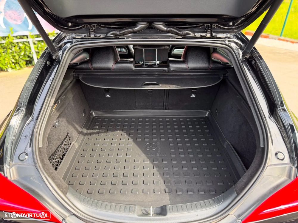 Mercedes-Benz CLA 220 d Shooting Brake AMG Line Aut. - 13