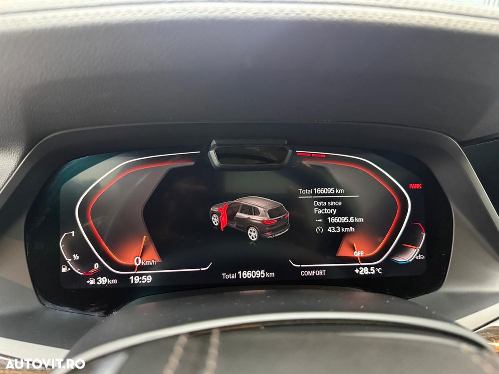 BMW X5 2020 — imagine 8