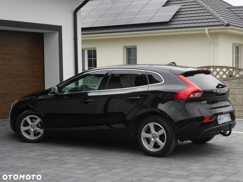 Volvo V40 D2 Momentum - 22