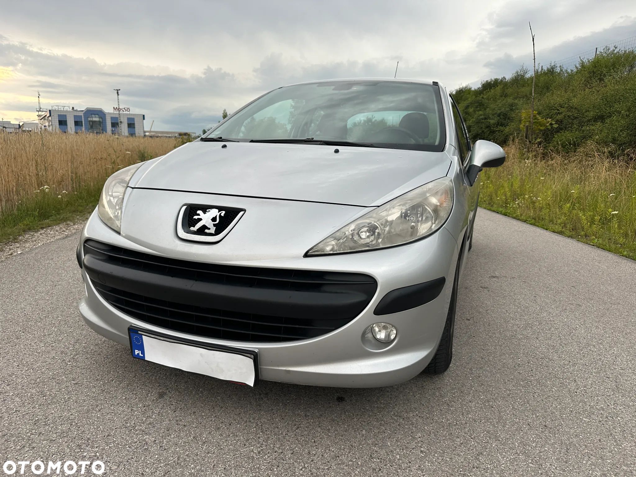 Peugeot 207 1.4 HDi Trendy - 1