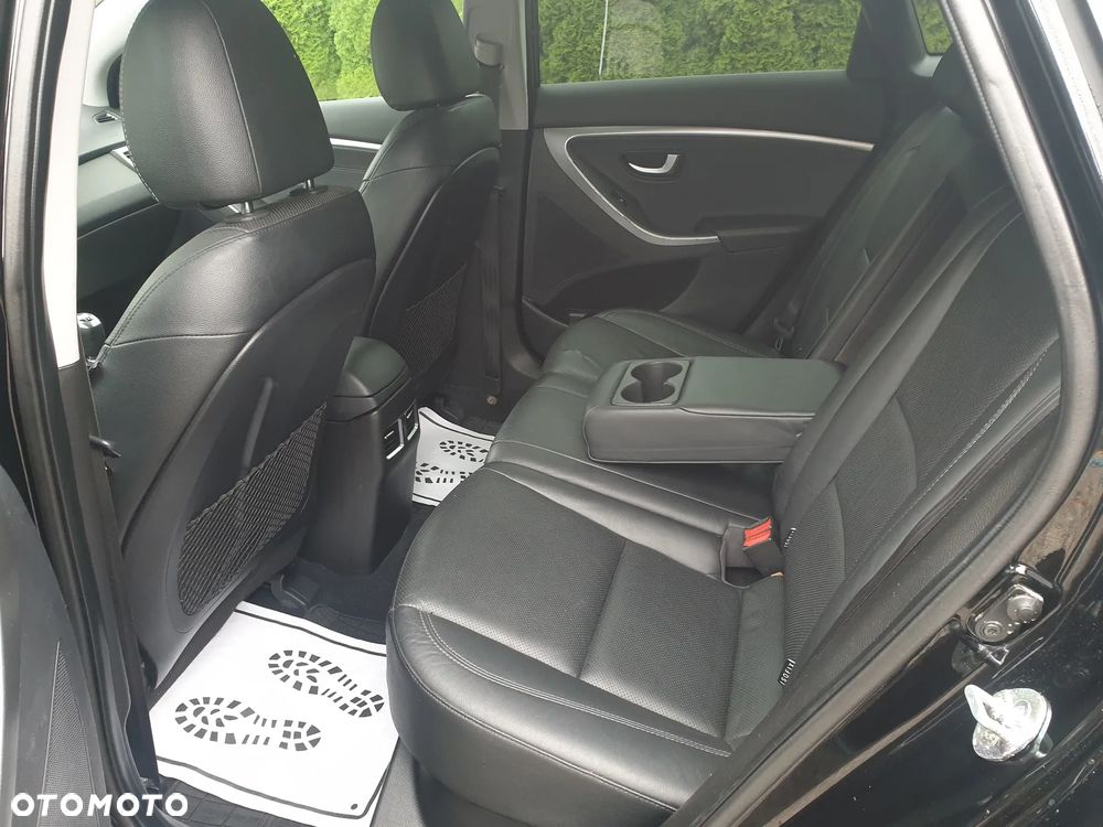 Hyundai i30 1.4 Premium - 15