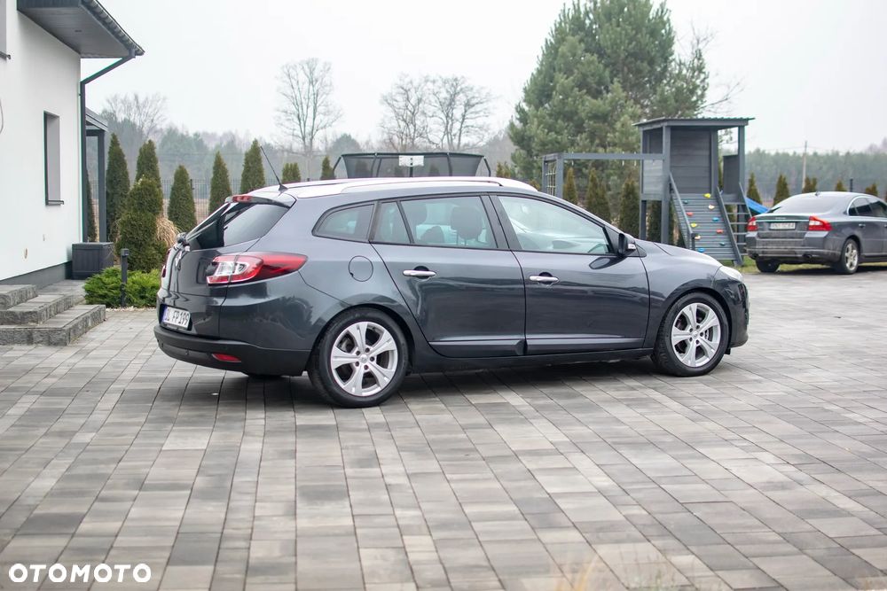Renault Megane - 11