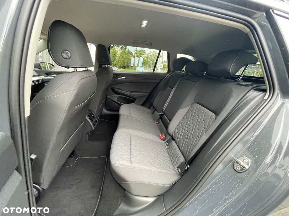 Volkswagen Golf Variant - 27