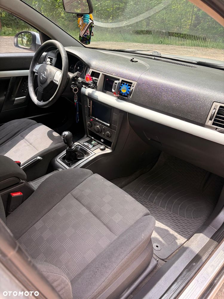 Opel Vectra 1.8 GTS - 14