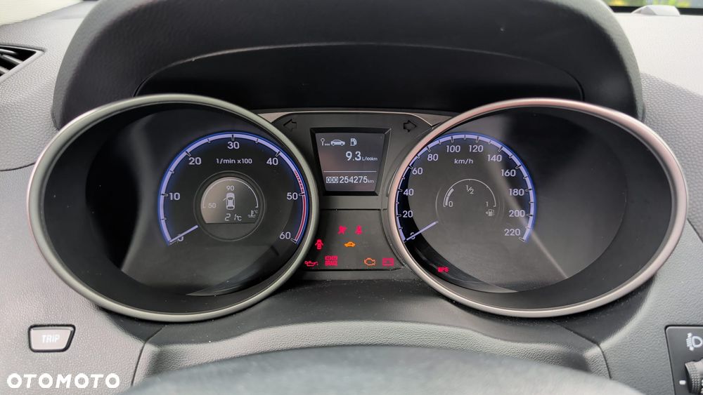 Hyundai ix35 2.0 CRDi Premium - 8