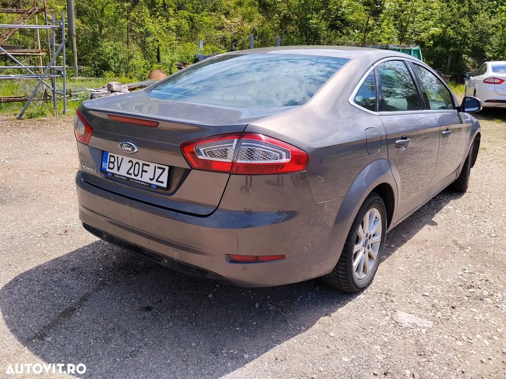 Ford Mondeo 1.6 SCTi EcoBoost Titanium - 9