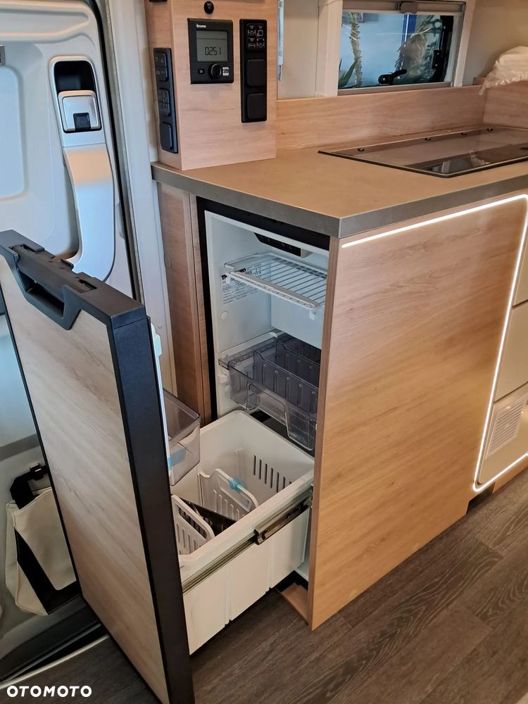 KNAUS Tourer VAN 500 MQ CUV Automat CUVISION 4 osoby 2 łóżka FV23% - 21