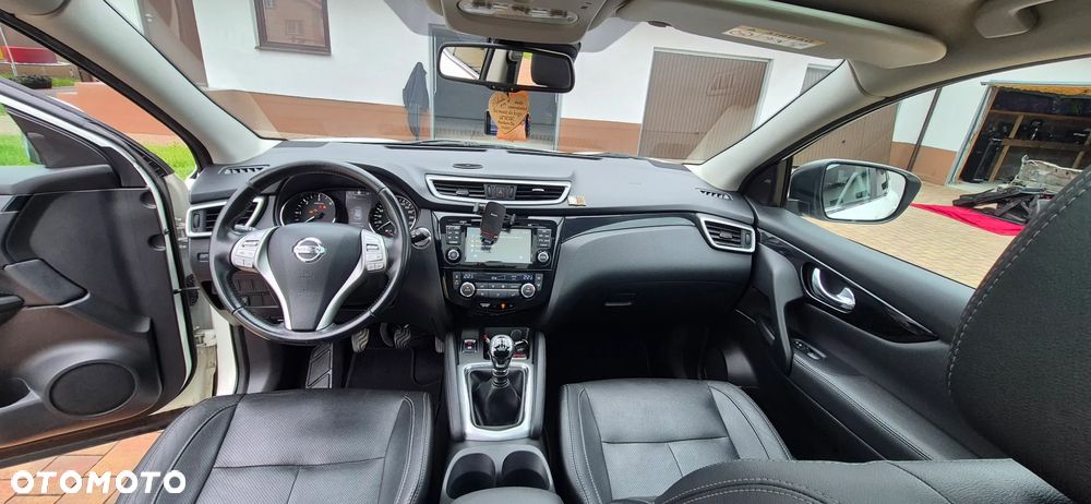 Nissan Qashqai 1.5 dCi Tekna EU6 - 11
