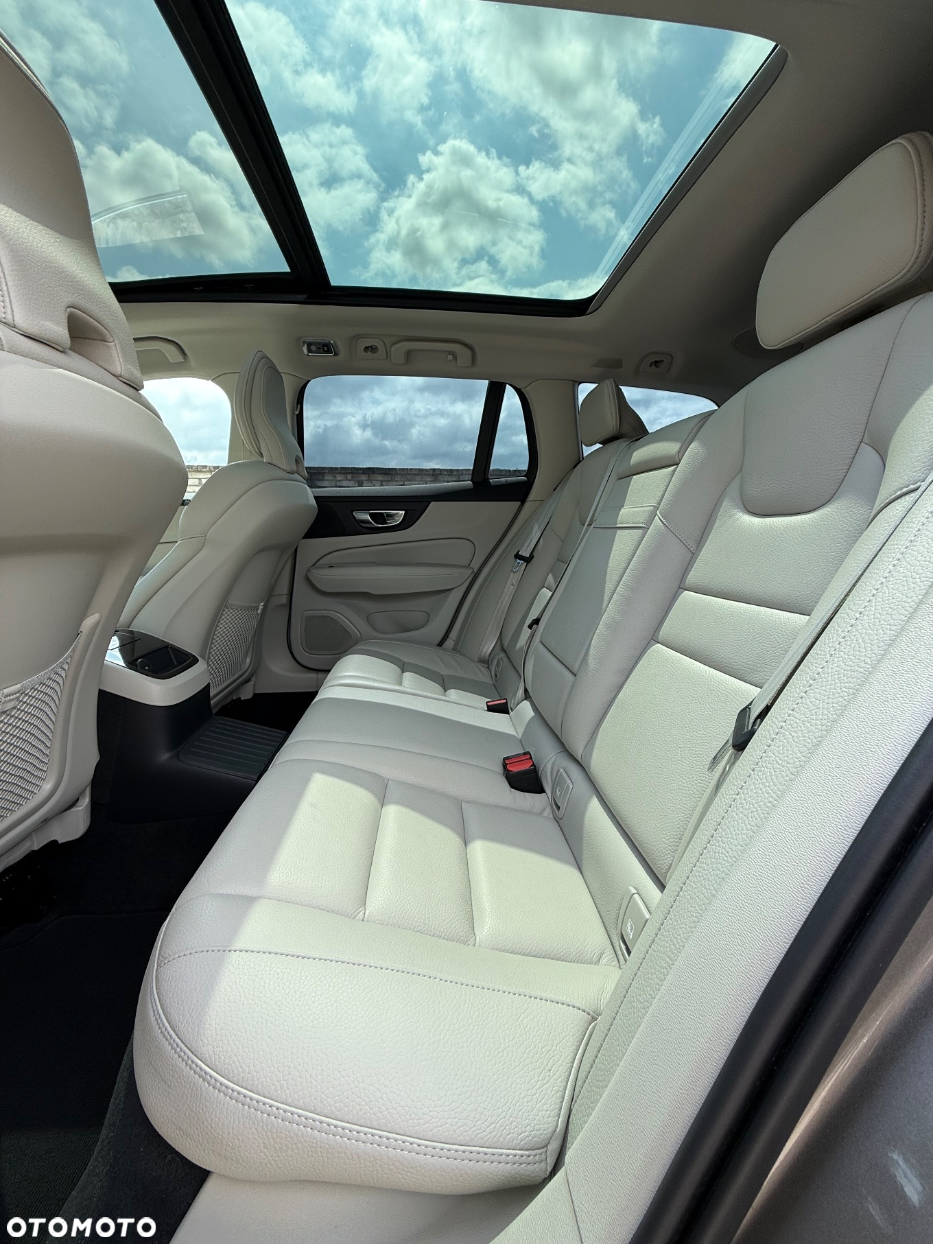 Volvo V60 - 18