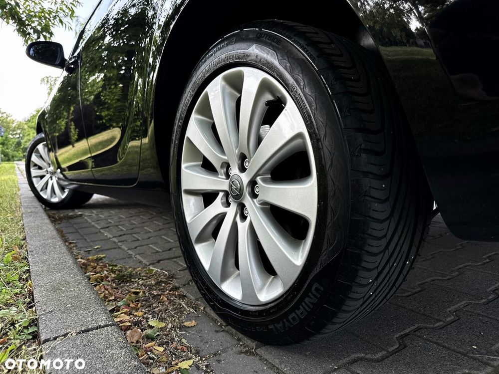 Opel Astra 1.4 Turbo Design Edition - 35