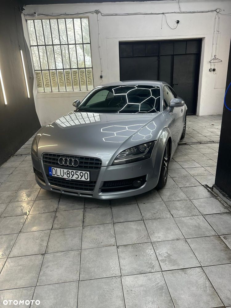 Audi TT Coupé - 1