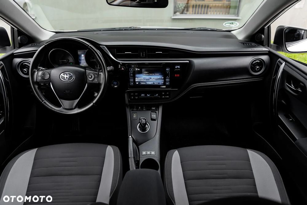 Toyota Auris 1.8 HSD Luna - 25
