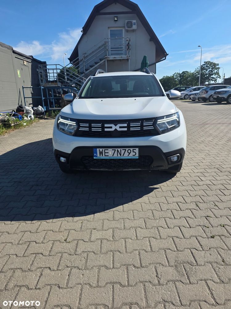 Dacia Duster ver-1-5-blue-dci-essential-4wd-eu6d - 9