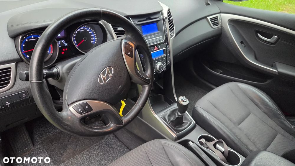 Hyundai i30 - 10