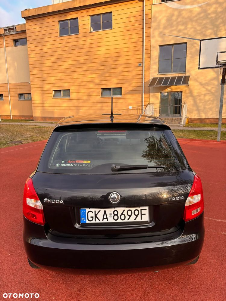 Skoda Fabia 1.4 16V Ambition - 4