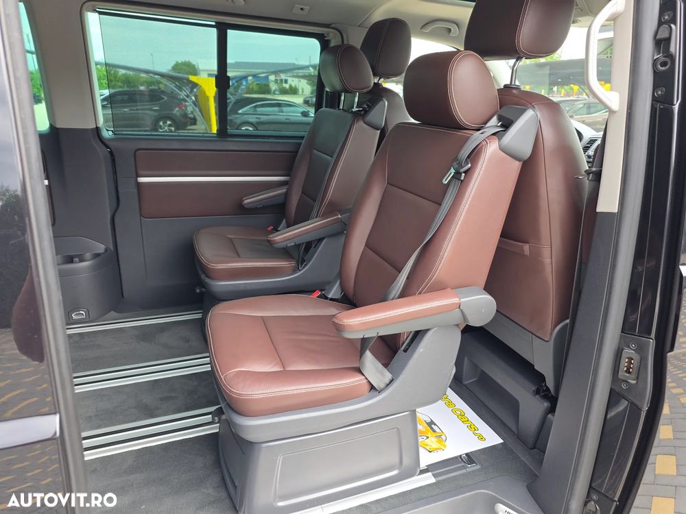 Volkswagen Multivan - 15