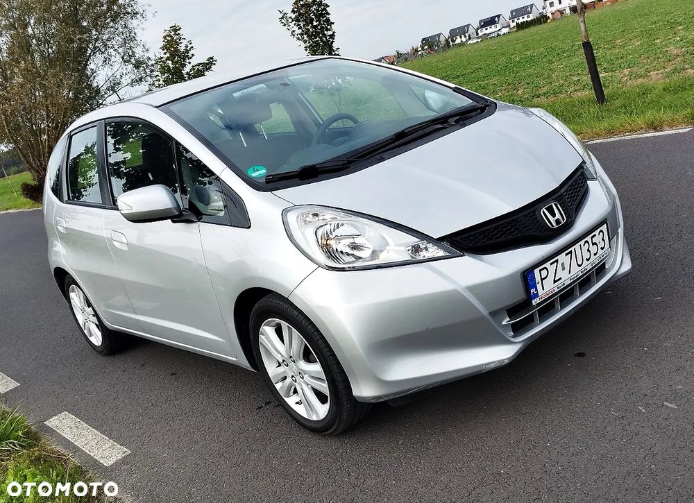 Honda Jazz 1.4 i-VTEC CVT Comfort Plus - 1