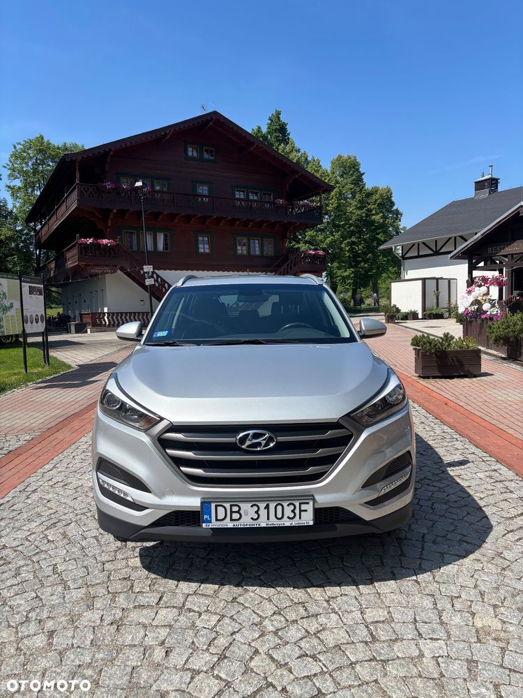 Hyundai Tucson 1.6 GDI BlueDrive Comfort 2WD - 16