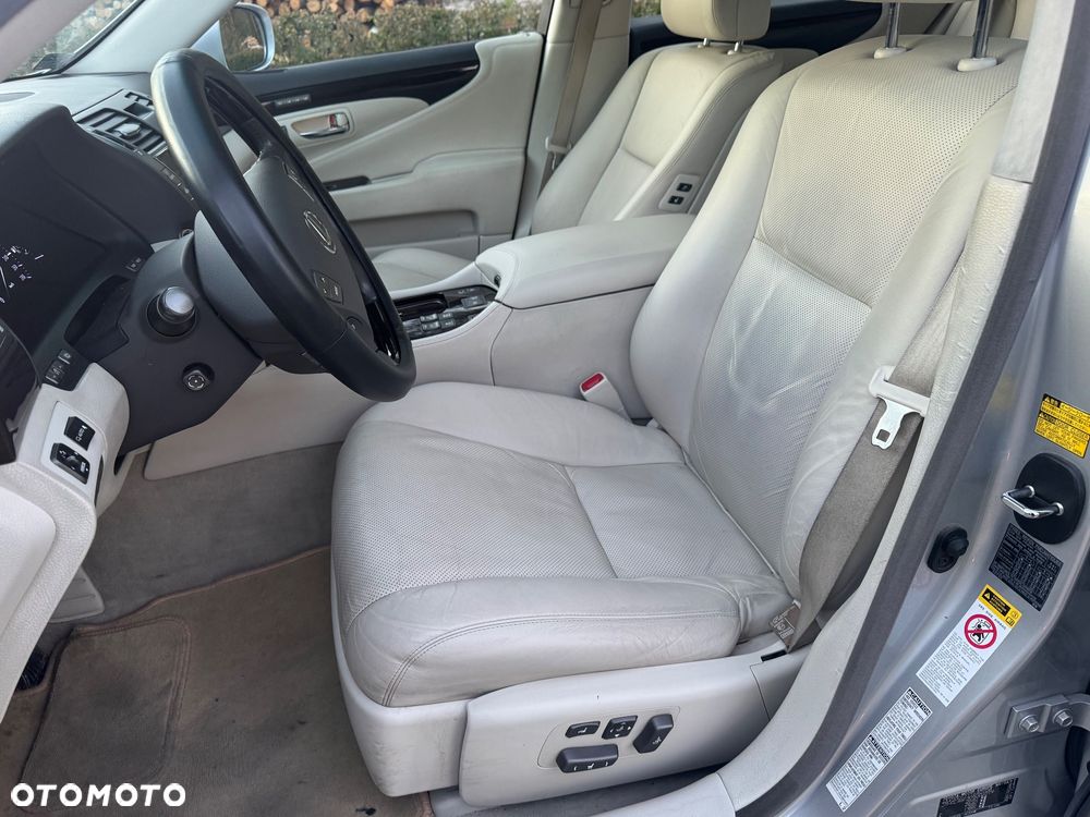 Lexus LS 460 Elite AWD - 34