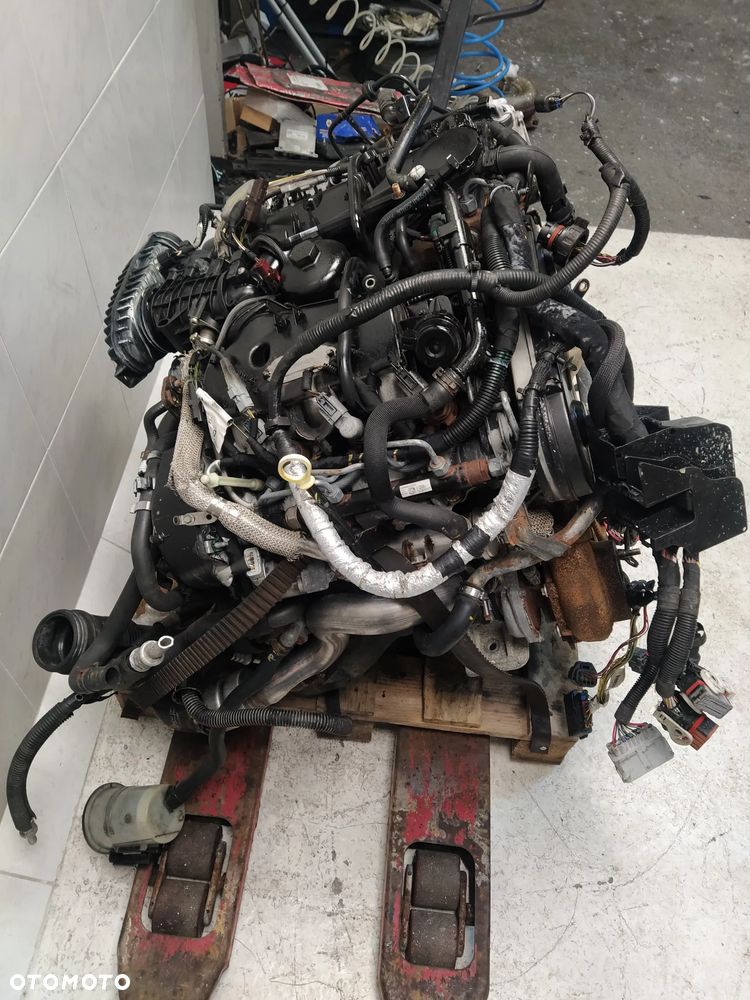 LAND ROVER DISCOVERY 3 / 4 L319  RANGE ROVER SPORT L320 SILNIK KOMPLETNY 276DT 2.7 EURO4 - 9