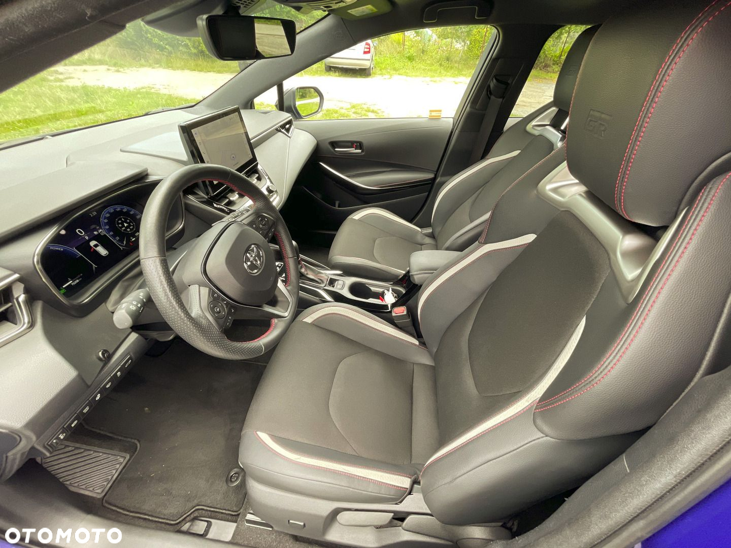 Toyota Corolla 2.0 Hybrid GR Sport Dynamic - 9