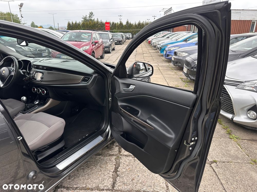 Alfa Romeo Giulietta 1.4 TB MultiAir Exclusive - 23