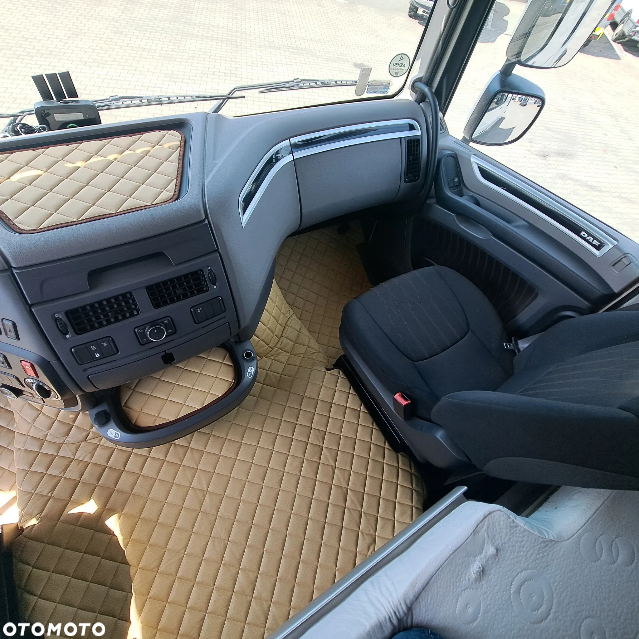 DAF XF - 14