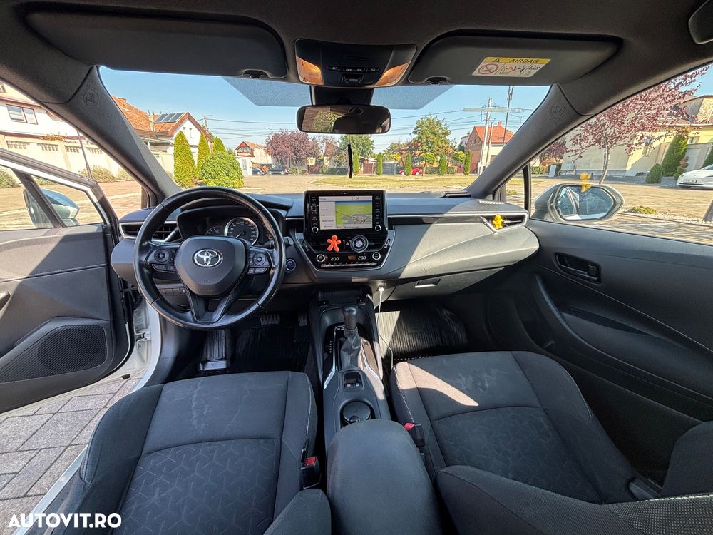 Toyota Corolla - 8