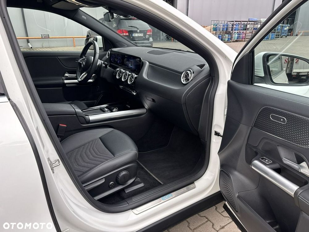 Mercedes-Benz EQA 250+ 70.5kWh Progressive - 16