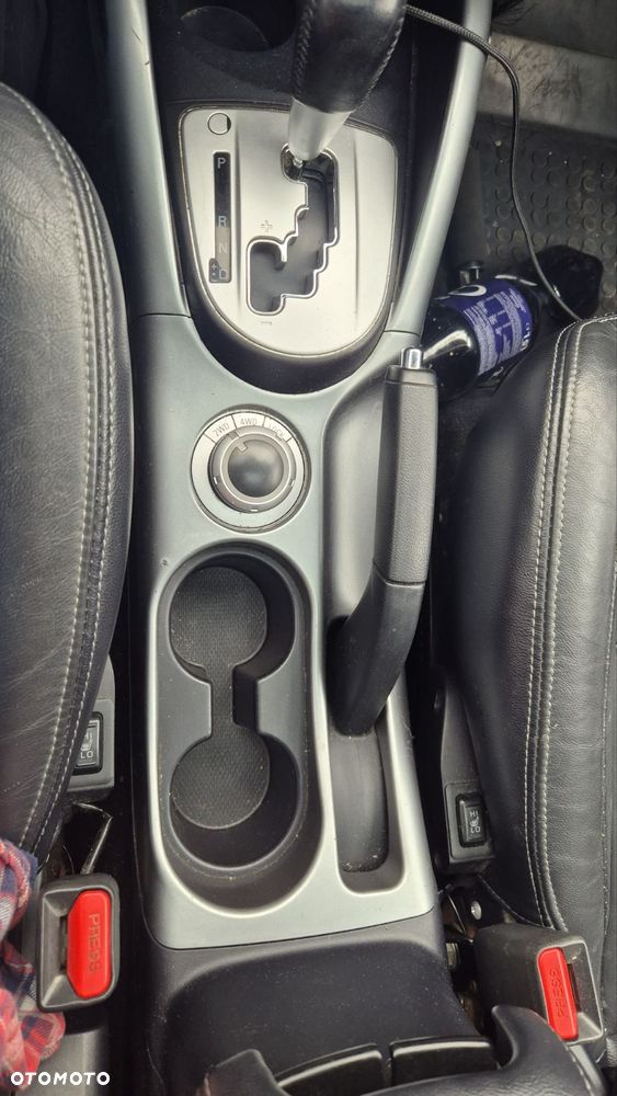 Mitsubishi Outlander 2.4 Instyle NAVI EU5 CVT - 16