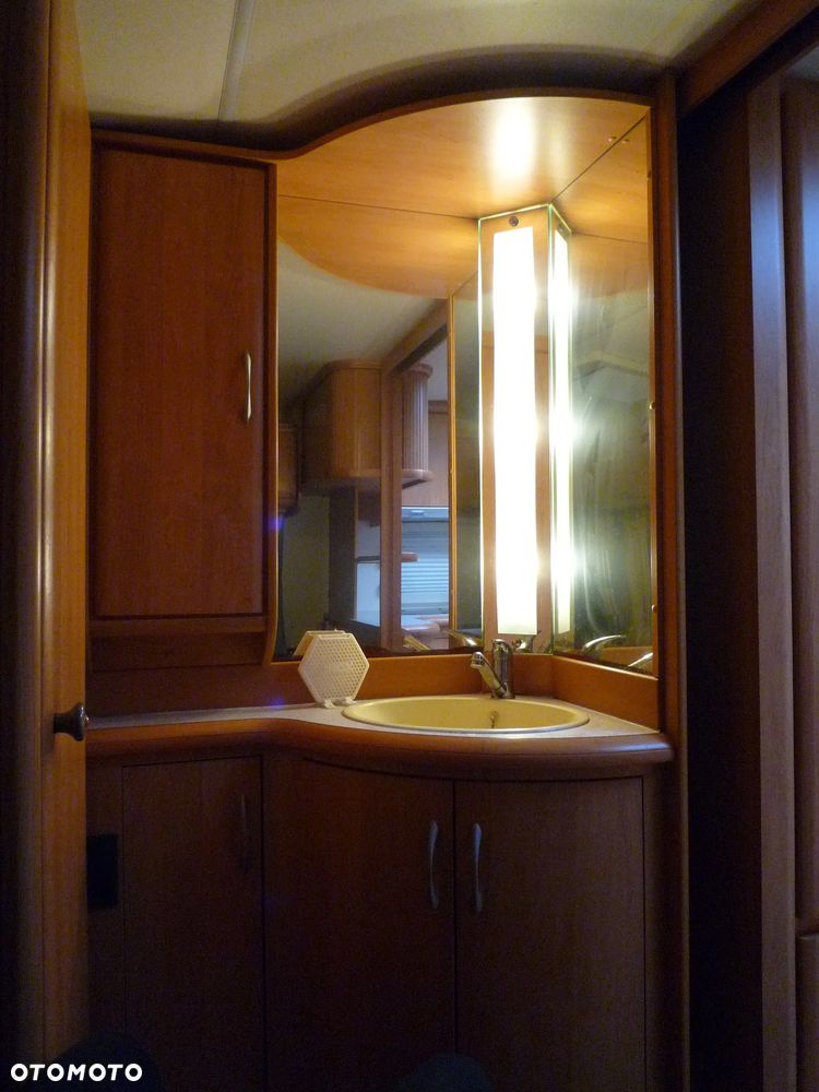 Hobby 560 UFE! Excellent Easy! - 25