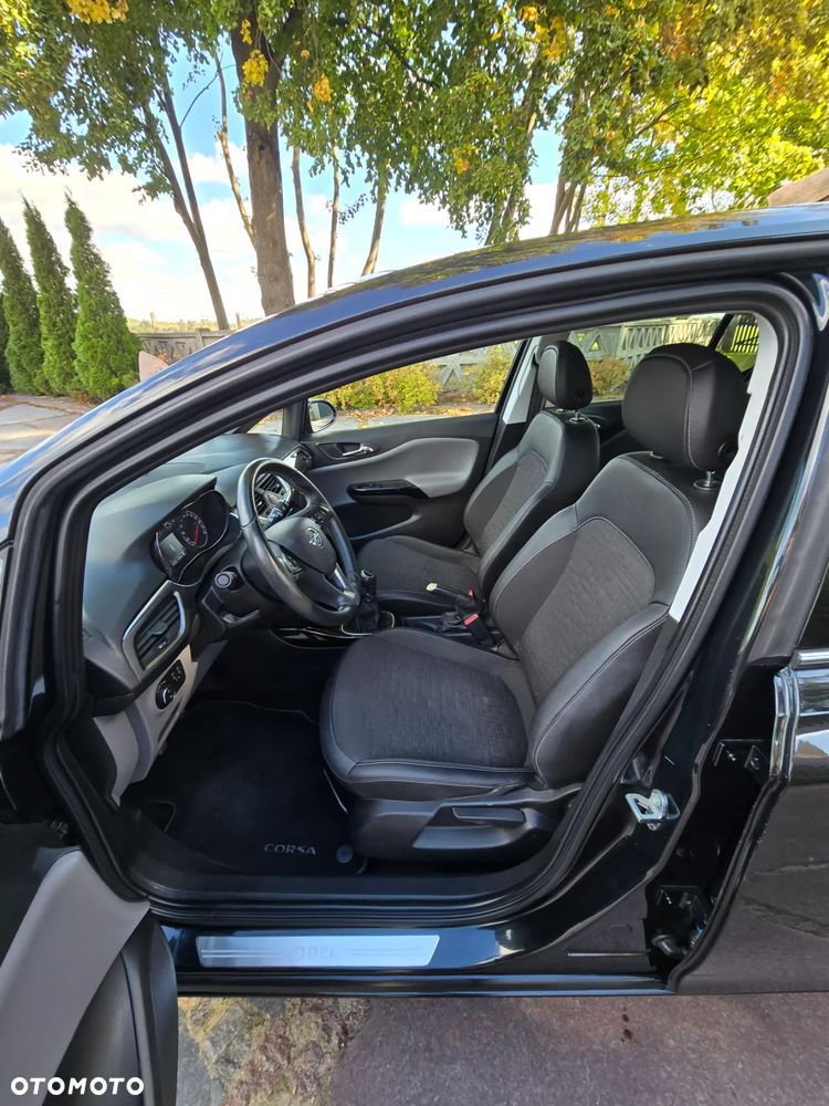 Opel Corsa 1.4 16V Cosmo - 25