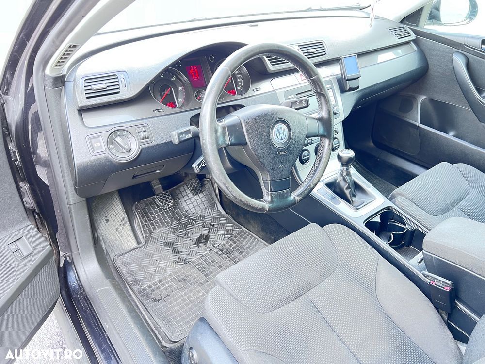 Volkswagen Passat Variant 2.0 TDI Comfortline DPF - 12