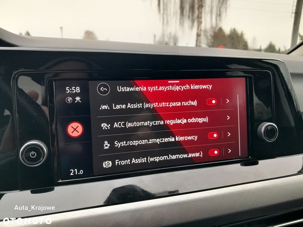 Volkswagen Golf ver-2-0-tdi-life - 21