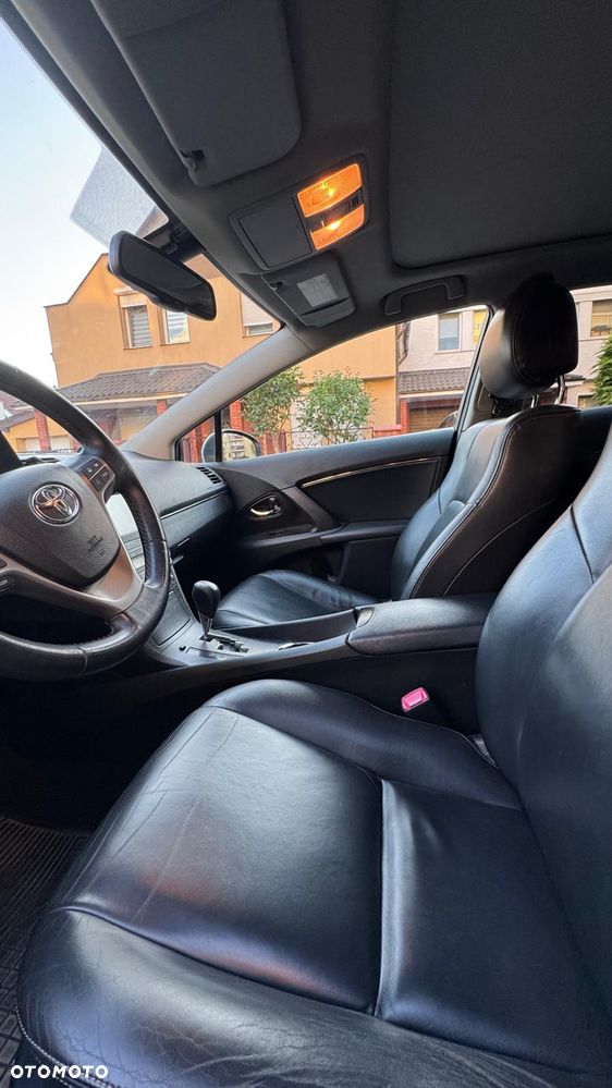 Toyota Avensis 2.0 Prestige MS - 31