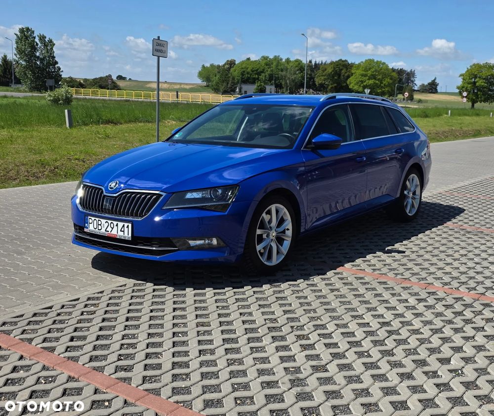 Skoda Superb 2.0 TDI DSG Style - 1