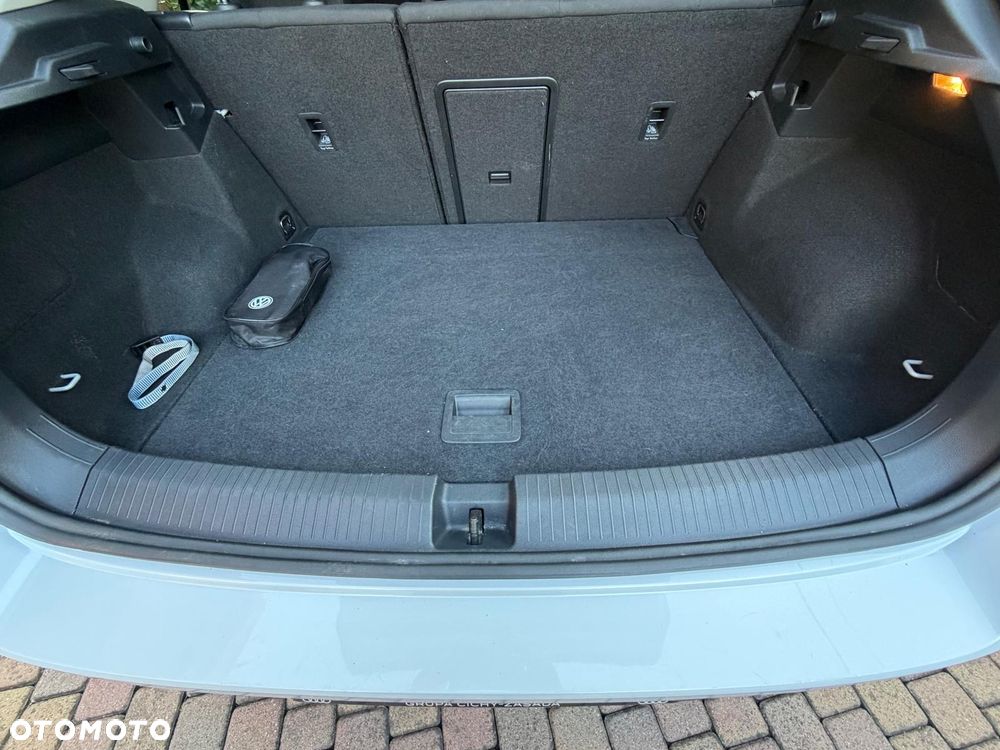 Volkswagen T-Roc 1.0 TSI - 12