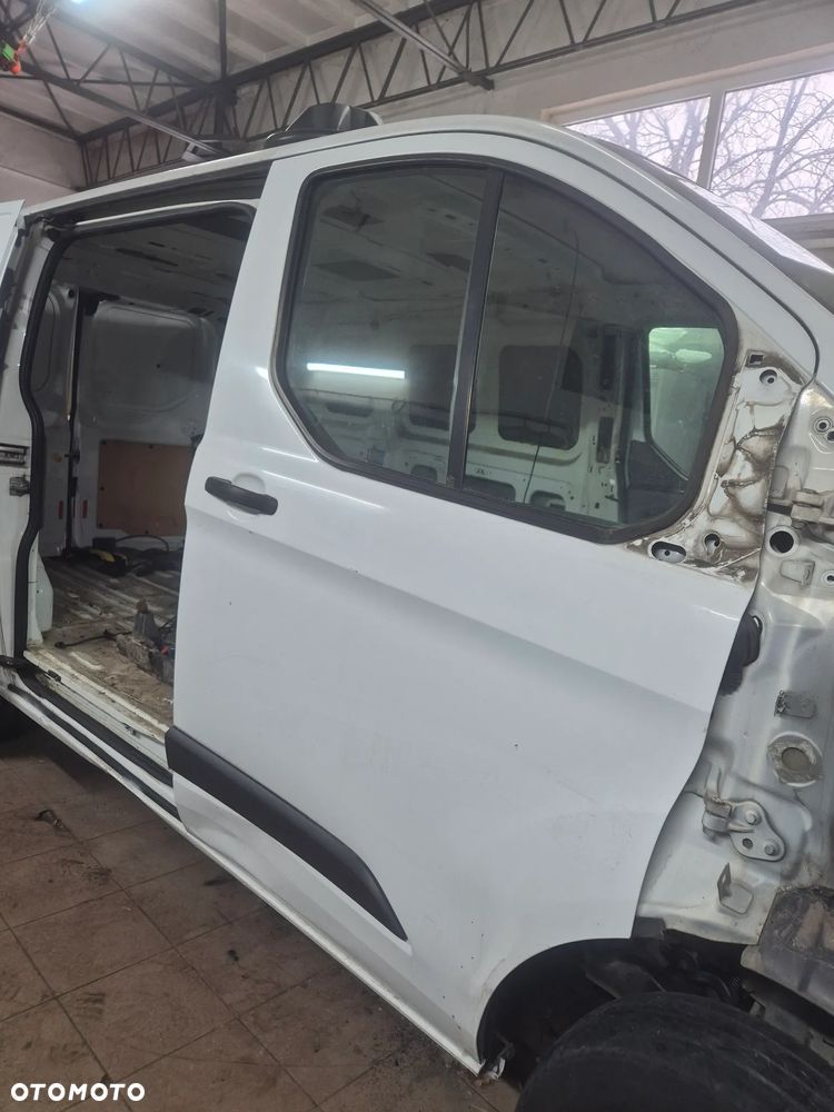 DRZWI PRAWE KOMPLETNE FORD TRANSIT CUSTOM I  MK8  12r.+ - 2