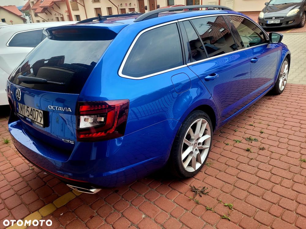 Skoda Octavia 2.0 TDI 4x4 RS DSG - 25