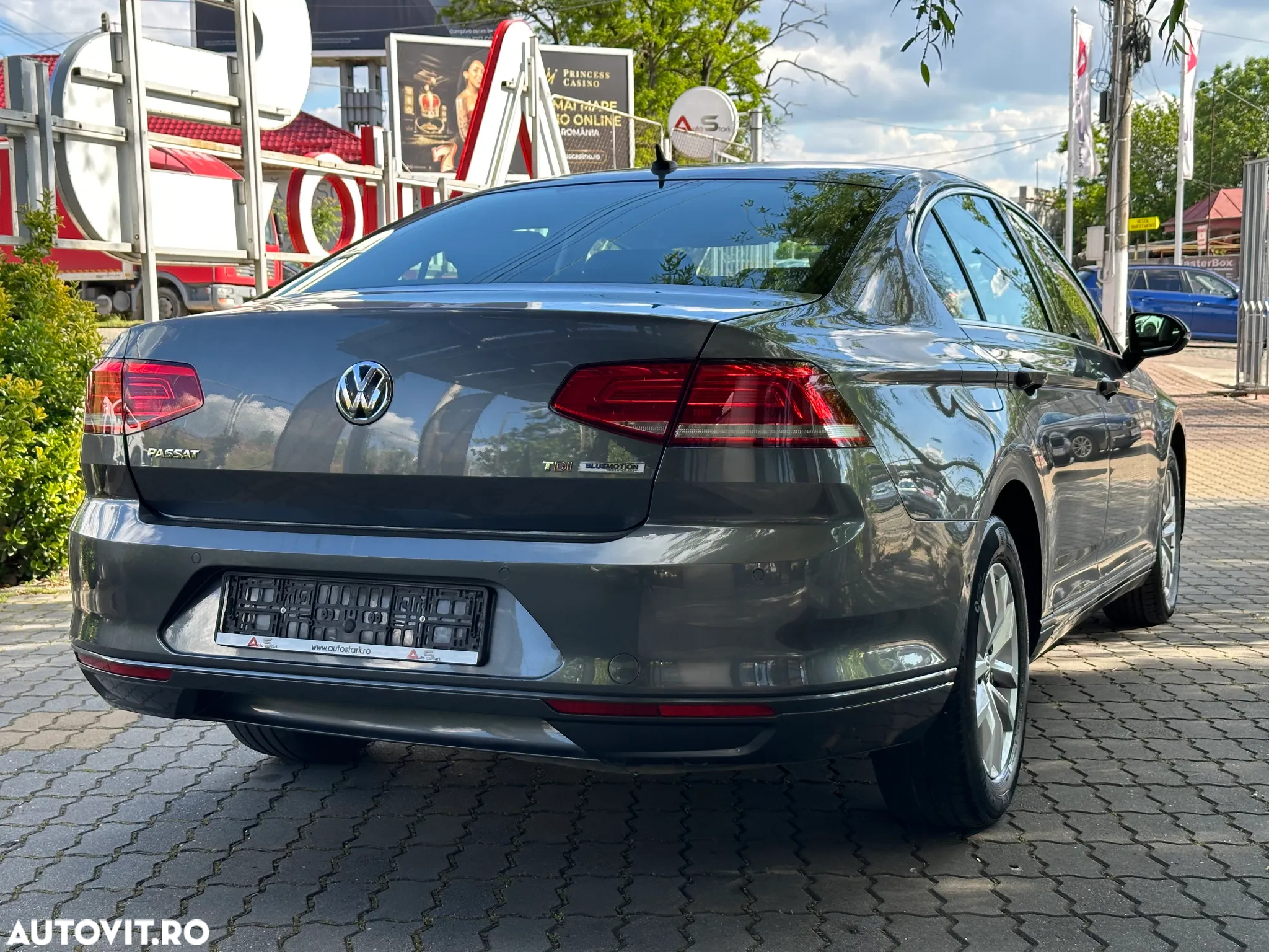 Volkswagen Passat 1.6 TDI (BlueMotion Technology) DSG Comfortline - 7