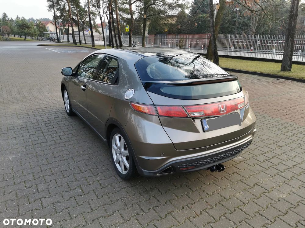 Honda Civic 1.8 Comfort - 4