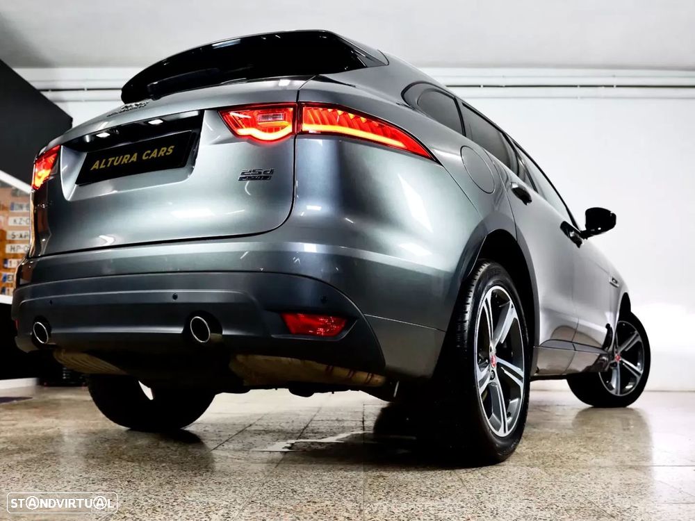 Jaguar F-Pace 25d AWD Aut. R-Sport - 8