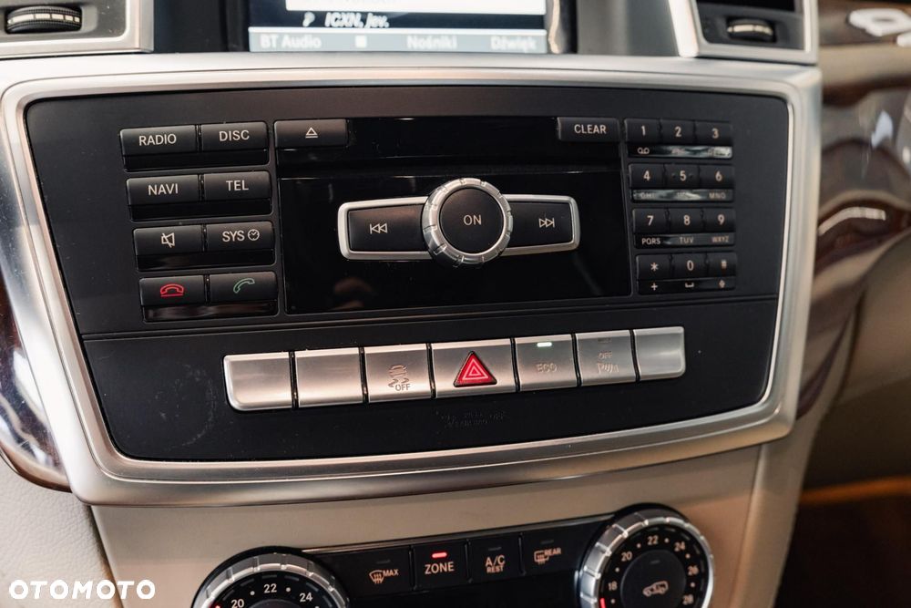 Mercedes-Benz ML 350 BlueTec 4-Matic - 20