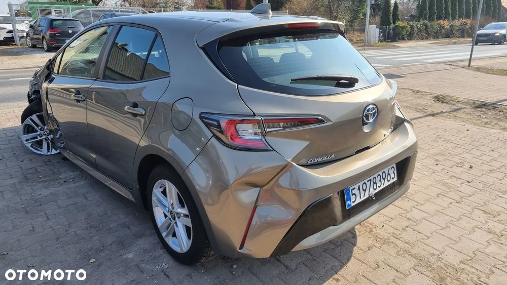 Toyota Corolla 1.8 Comfort - 16